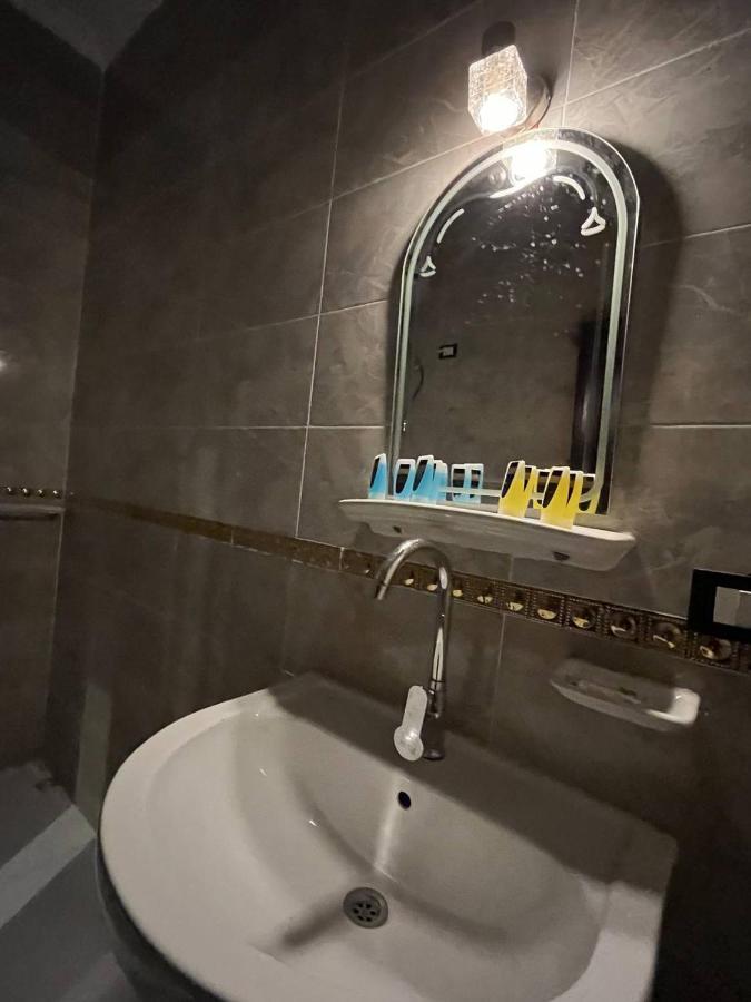 Three Golden Pyramids Bed & Breakfast Cairo Exterior foto
